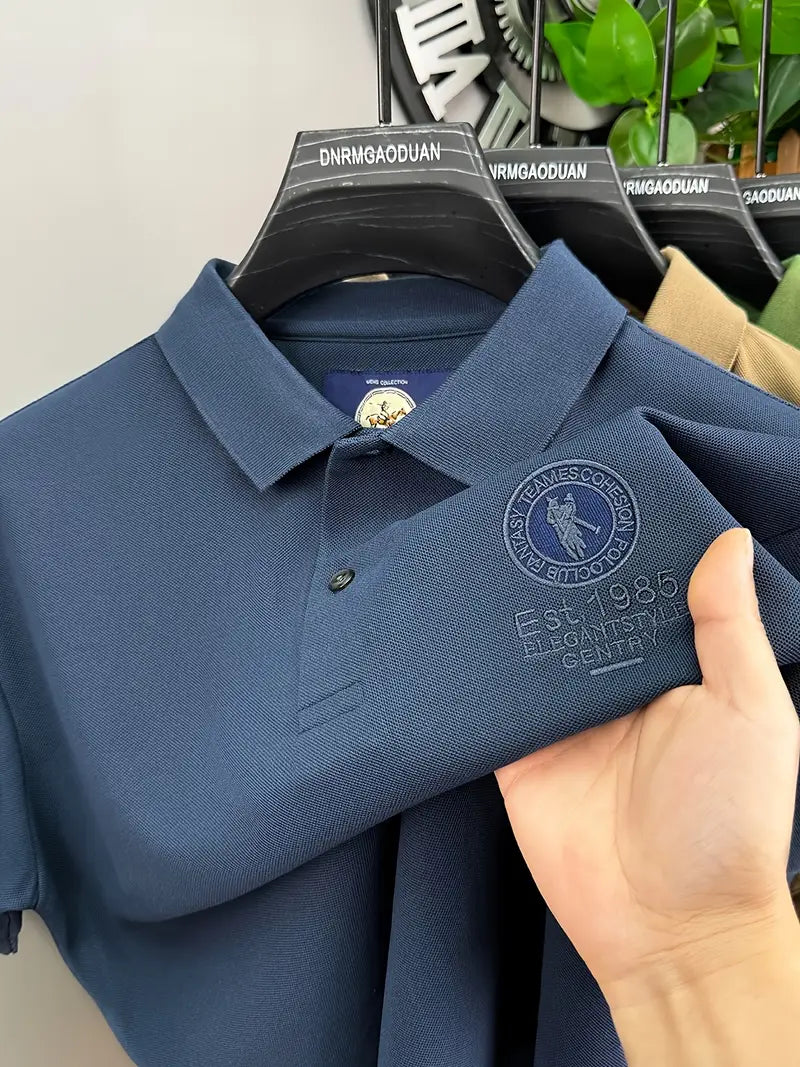 Classic Polo with Distinctive Embroidery – Elegance and Comfort