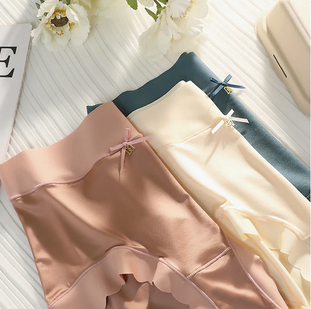 🌸 6-Pack of Breathable, Odor-Control Silk Panties – Soft, Fresh & Luxurious 🌸