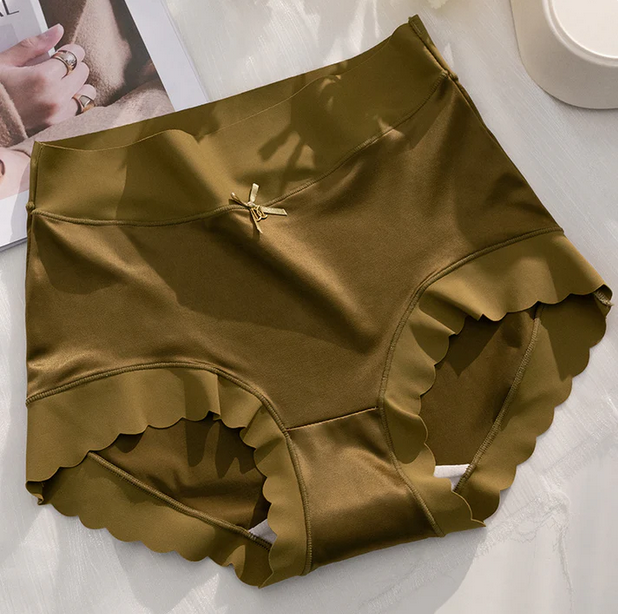 🌸 6-Pack of Breathable, Odor-Control Silk Panties – Soft, Fresh & Luxurious 🌸