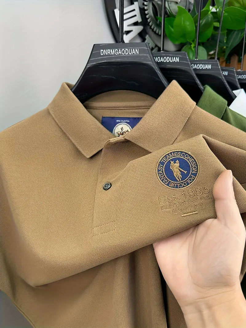 Classic Polo with Distinctive Embroidery – Elegance and Comfort