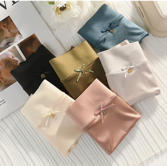 🌸 6-Pack of Breathable, Odor-Control Silk Panties – Soft, Fresh & Luxurious 🌸